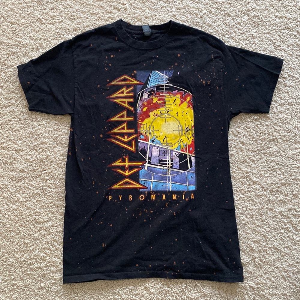 Def Leppard T-shirt